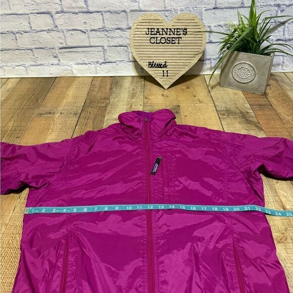 Patagonia lightweight nylon windbreaker jacket rare - Picture 6 of 13